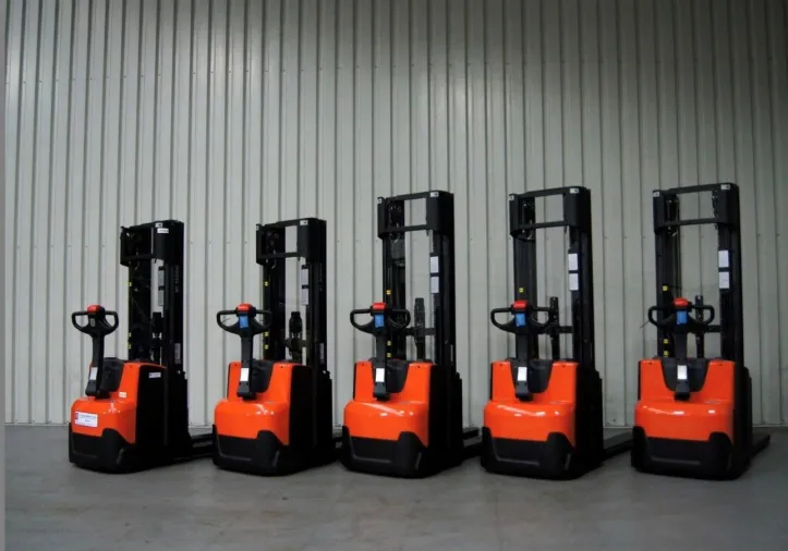 Vollebregt Vorkheftrucks 11680