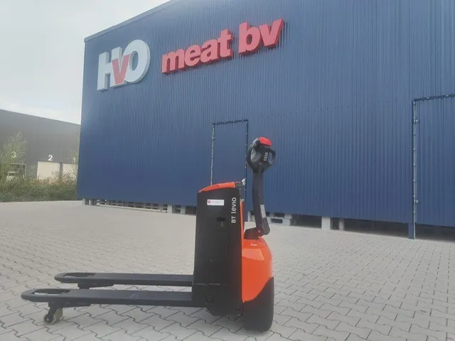 Vollebregt Vorkheftrucks 11680
