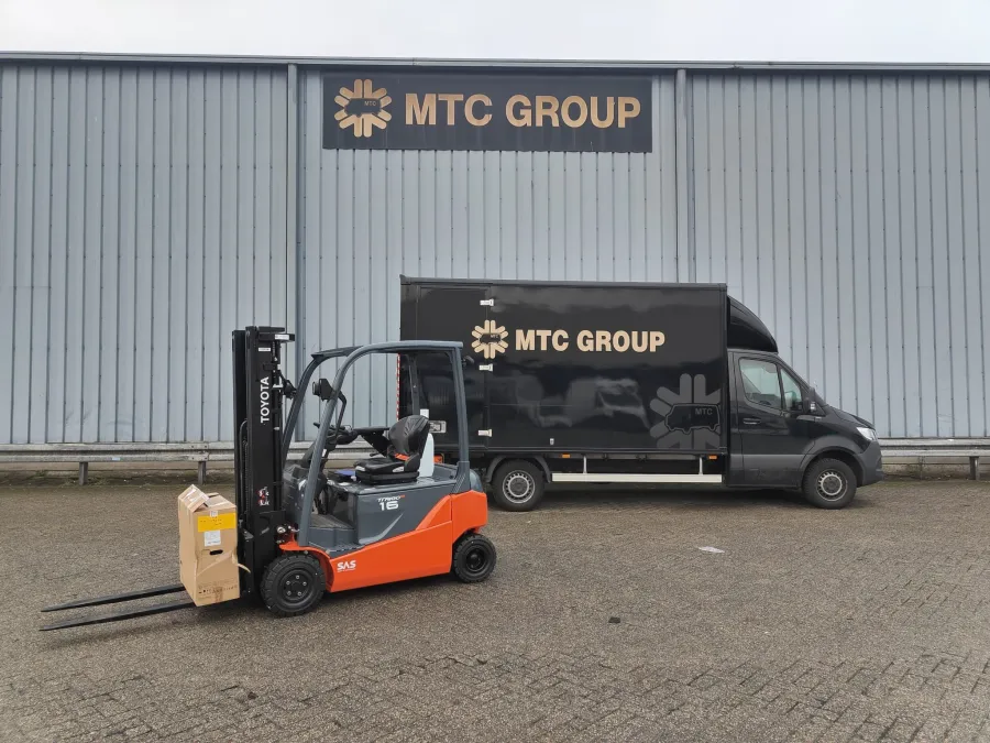Vollebregt Vorkheftrucks 11680