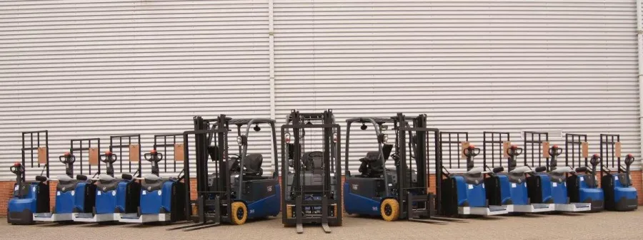 Vollebregt Vorkheftrucks 11680
