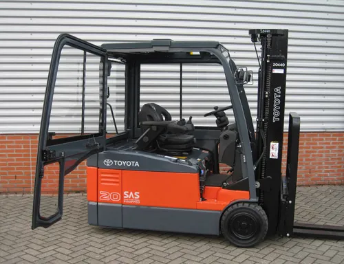 Vollebregt Vorkheftrucks 11680