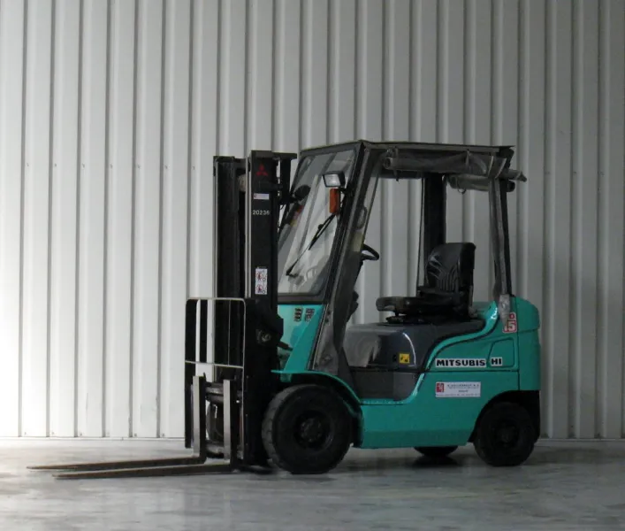 Mitsubishi - FD15T-F16C