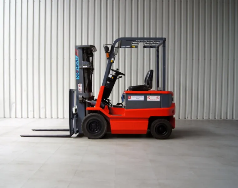 Nichiyu / NYK - FB25P-60BC